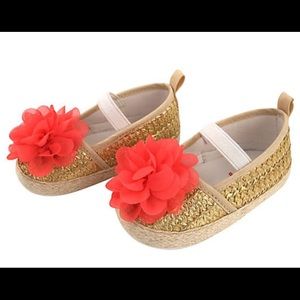 💥NWT RISING STAR INFANT FLOWER ESPADRILLE SANDALS